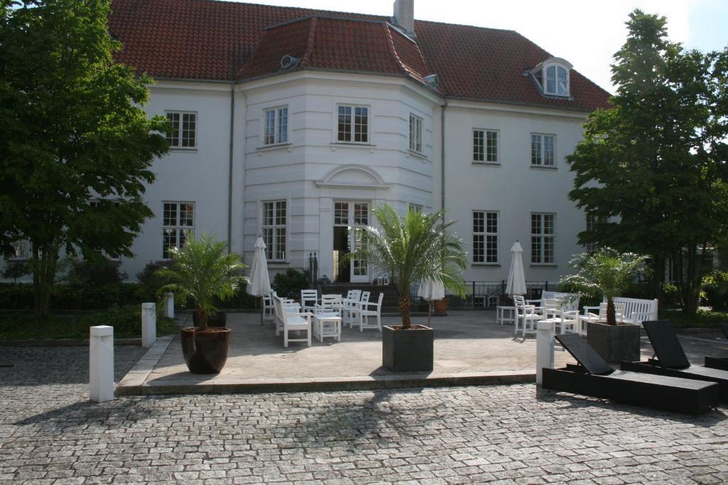 Отель Rungstedgaard Экстерьер фото